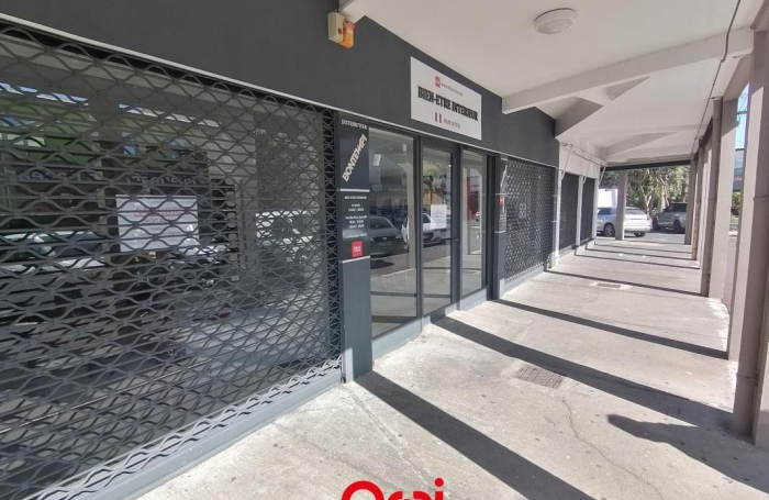 Vente Local commercial 50m&sup2; Saint Gilles les Bains