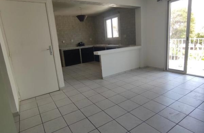 Location Appartement 41m&sup2; 2 pièces Saint-Pierre