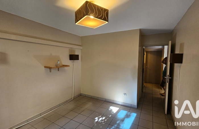 Vente Local commercial 68m&sup2; Saint-Pierre