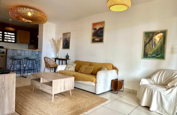 Vente Appartement 52m&sup2; 2 pièces Saint Gilles les Bains