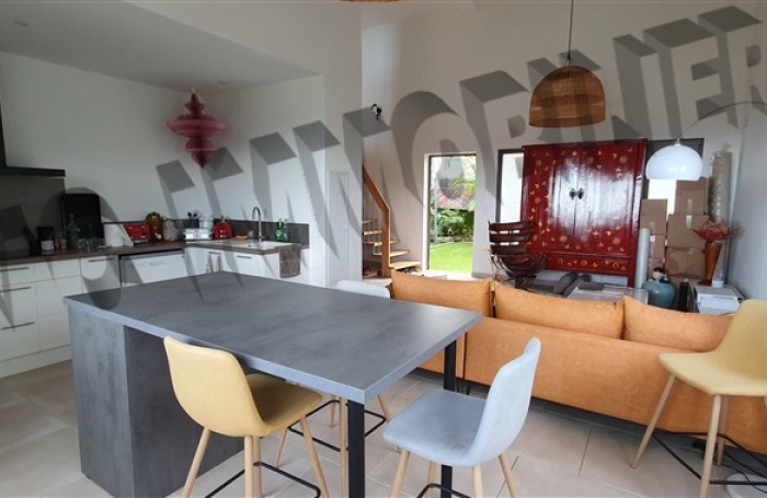 Location Maison 109m&sup2; 4 pi&egrave;ces Etang-Sale