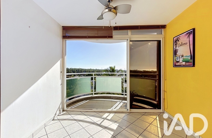 Vente Appartement 60m&sup2; 4 pièces La Possession