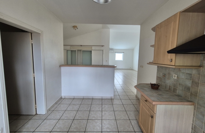 Maison T4 de 136 m2   Saint-Denis