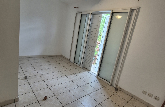 Maison T4 de 136 m2   Saint-Denis