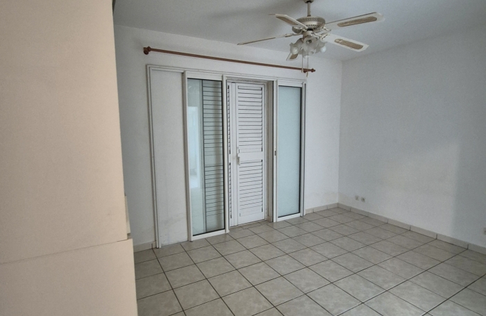 Maison T4 de 136 m2   Saint-Denis
