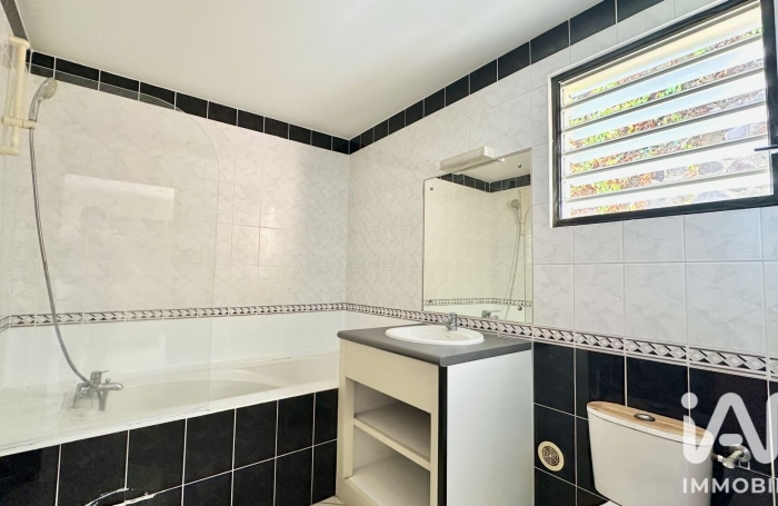 Vente Appartement 45m&sup2; 2 pièces Saint Paul