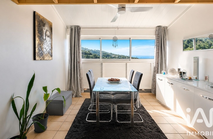 Vente Appartement 80m&sup2; 4 pièces Etang-Sale