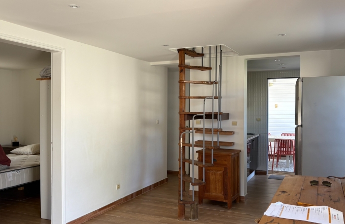 Location Maison 85m&sup2; 4 pièces Saint Gilles les Bains