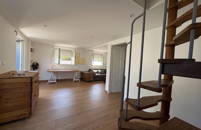 Location Maison 85m&sup2; 4 pièces Saint Gilles les Bains