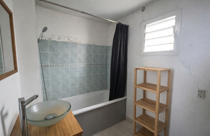 Vente Appartement 47.65m&sup2; 2 pi&egrave;ces Les Avirons