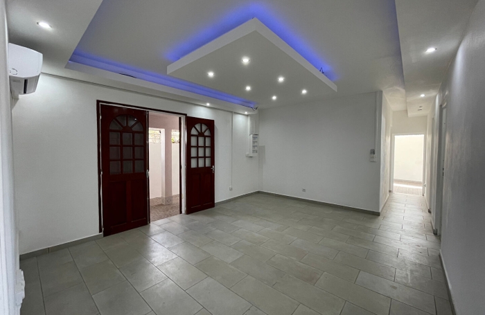 Location Maison 110.75m&sup2; 5 pi&egrave;ces Saint Denis