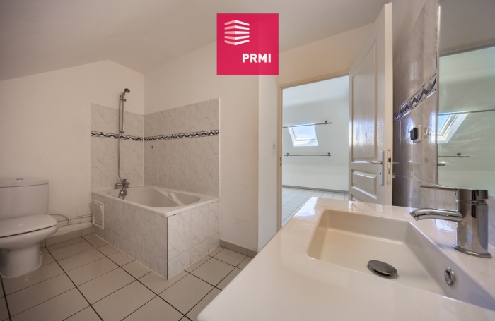 Vente Appartement 38m&sup2; 2 pi&egrave;ces Saint Gilles les Bains