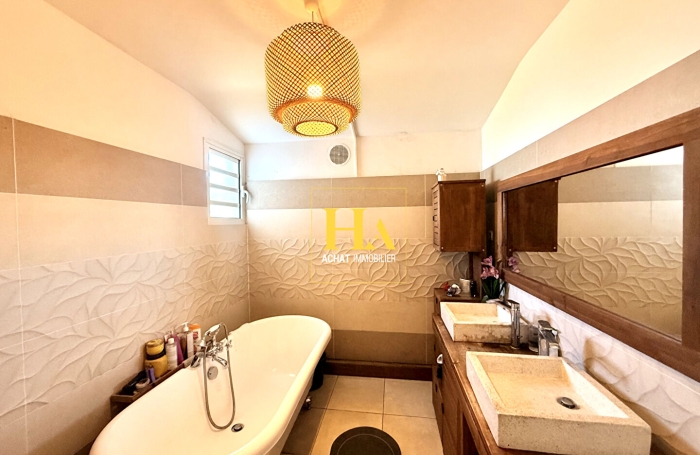Vente Appartement 69.35m&sup2; 3 pi&egrave;ces Le Tampon