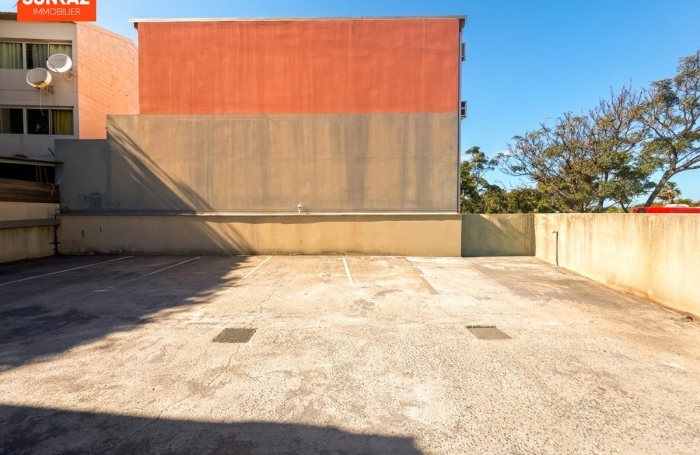 Vente Appartement 83.50m&sup2; 4 pièces Saint-Pierre