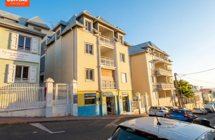 Vente Appartement 57.50m&sup2; 2 pièces Saint-Pierre