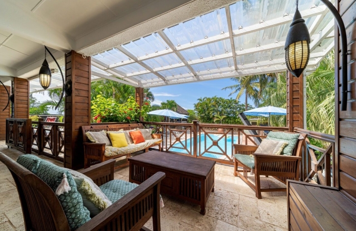 Vente Maison 248.00m&sup2; 8 pièces Etang-Sale