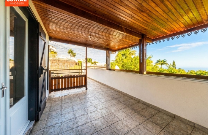 Location Maison 80.00m&sup2; 3 pièces Le Tampon