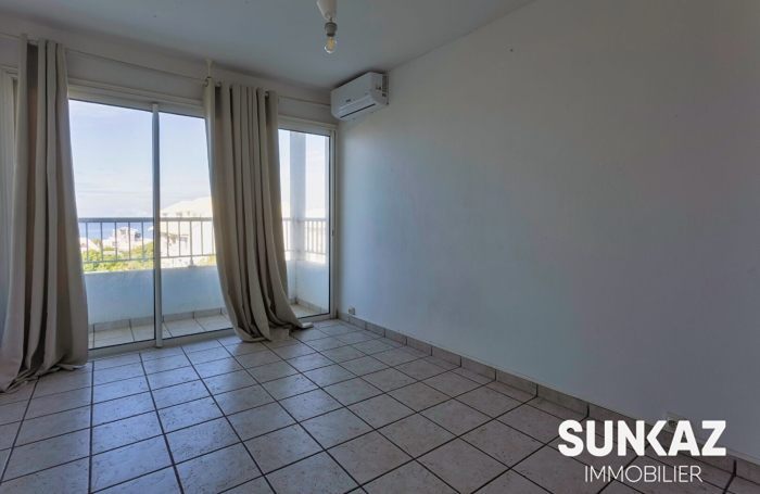 Location Maison 140.00m&sup2; 5 pièces Saint-Pierre