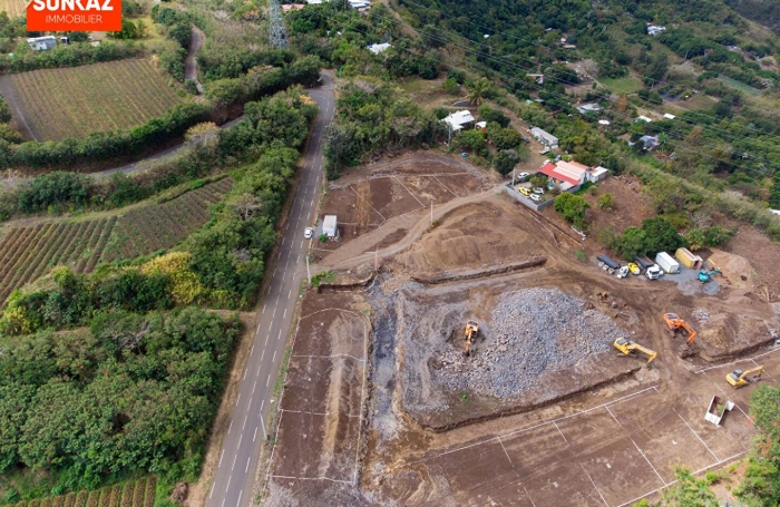 Vente Terrain 234.58m&sup2; Rivi&egrave;re Saint Louis