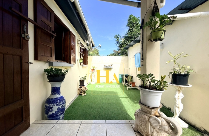 Vente Maison 72m&sup2; 4 pi&egrave;ces La Saline les Hauts