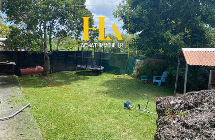 Vente Immeuble 390m&sup2; 19 pi&egrave;ces Saint Joseph