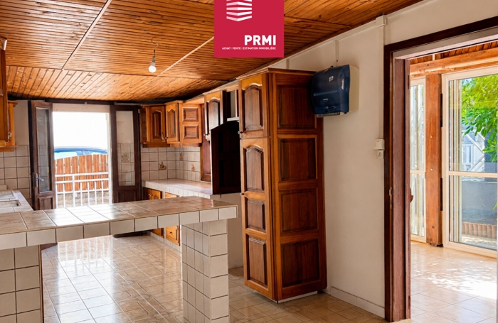 Vente Appartement 70.8m&sup2; 3 pi&egrave;ces Saint-Leu