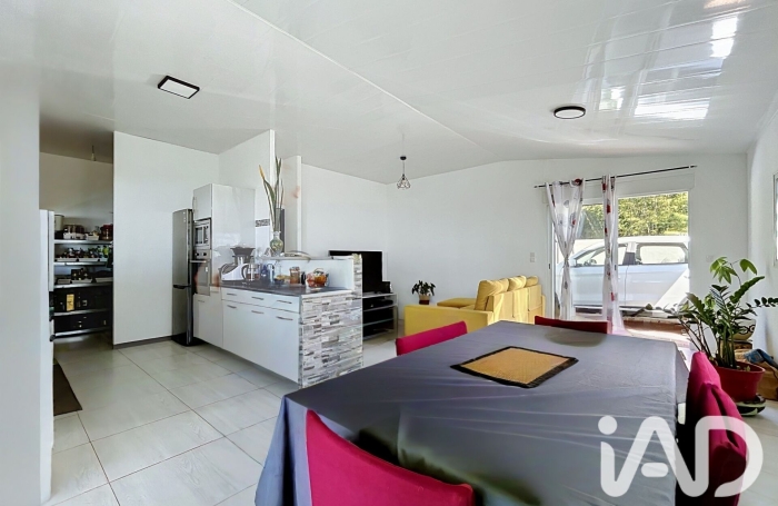 Vente Maison 223m&sup2; 8 pièces Saint Denis