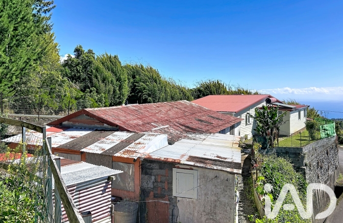Vente Maison 223m&sup2; 8 pièces Saint Denis