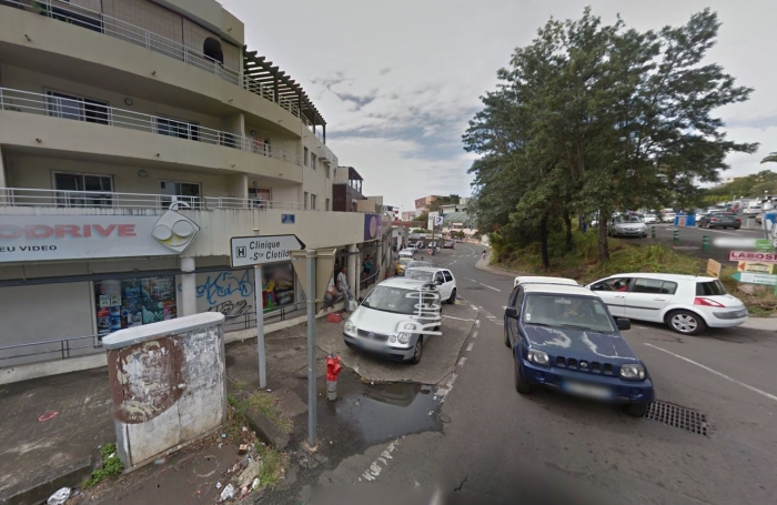 Vente Local commercial 94.39m&sup2; Sainte Clotilde