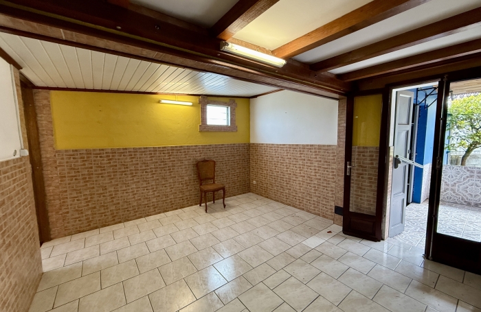 TAMPON 97430 - MAISON T3 - CADRE AGR&Eacute;ABLE - &Agrave; PROXIMIT&Eacute; DE TOUT - SECTEUR R&Eacute;SIDENTIEL