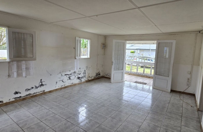 Vente Maison 156m&sup2; 5 pièces Sainte Rose