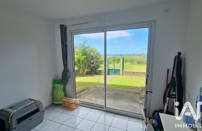 Vente Appartement 46m&sup2; 2 pièces Saint-Pierre