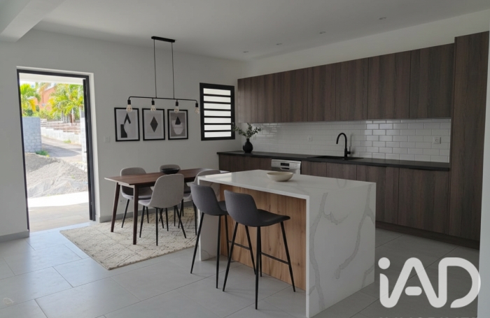 Vente Maison 75m&sup2; 3 pièces Rivi&egrave;re Saint Louis