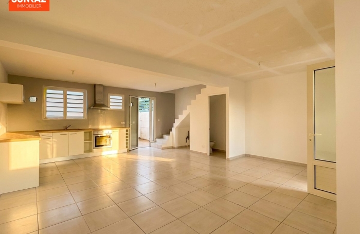 Vente Maison 84.57m&sup2; 4 pièces Saint Louis
