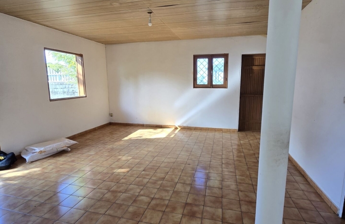 Vente Maison 95m&sup2; 5 pièces Rivi&egrave;re Saint Louis