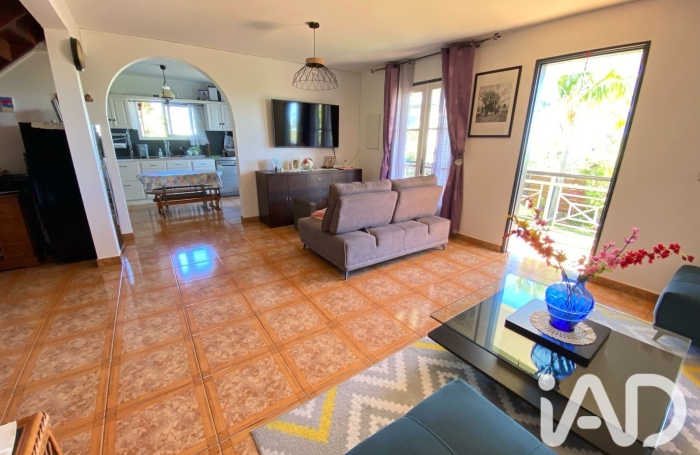 Vente Maison 161m&sup2; 6 pièces La Possession