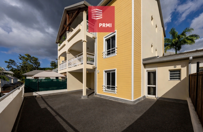 Vente Maison 77.79m&sup2; 4 pi&egrave;ces Saint Denis