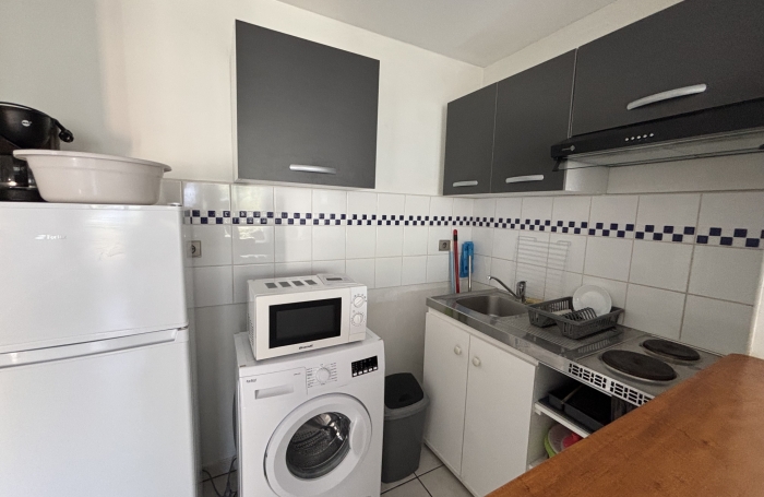 &Agrave; LOUER - BEL APPARTEMENT T2 MEUBL&Eacute;