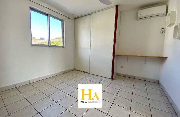Vente Appartement 59m&sup2; 3 pi&egrave;ces Saint Gilles les Bains