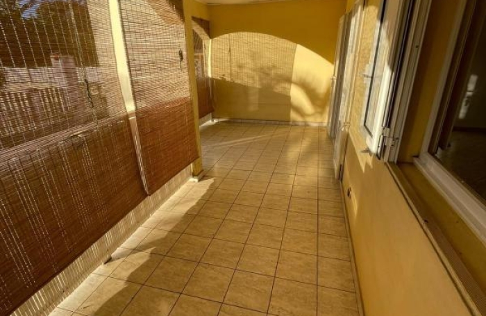 Vente Maison 98m&sup2; 4 pièces Saint Denis