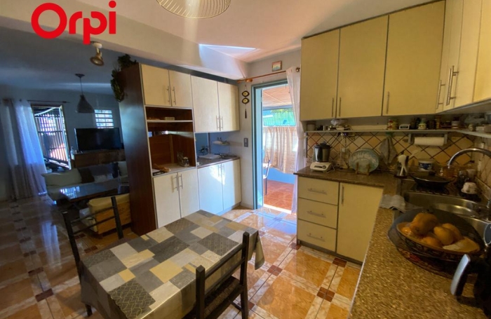 Vente Maison 92m&sup2; 6 pièces Saint Louis