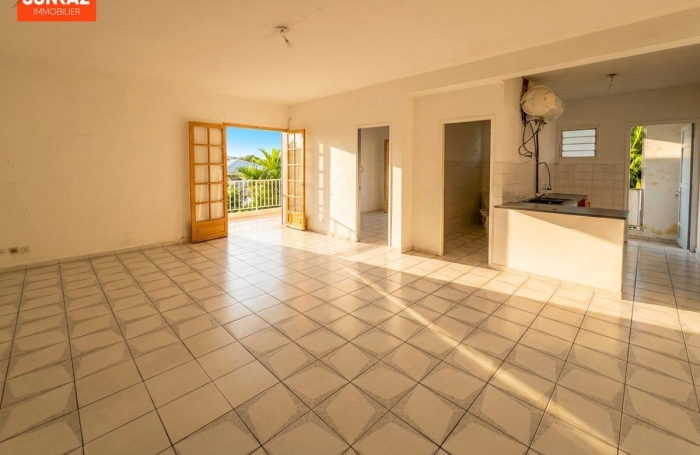 Location Appartement 45.00m&sup2; 2 pièces Ravine des Cabris