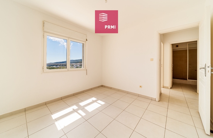 Vente Appartement 73.4m&sup2; 3 pi&egrave;ces La Possession