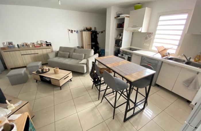 Vente Appartement 61m&sup2; 3 pièces La Possession