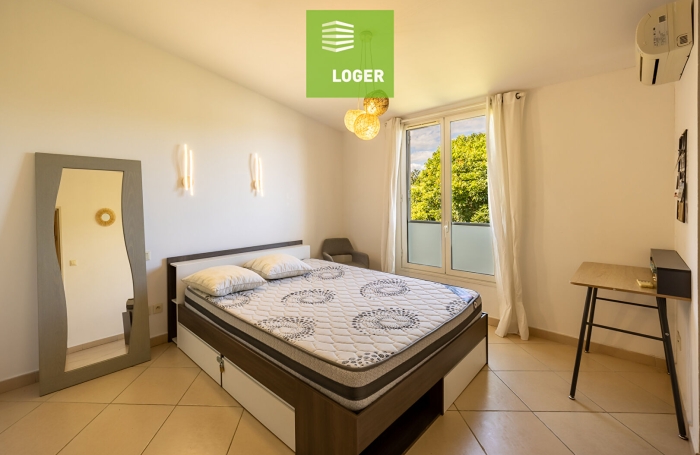 Location Appartement 106.86m&sup2; 4 pi&egrave;ces Saint-Pierre