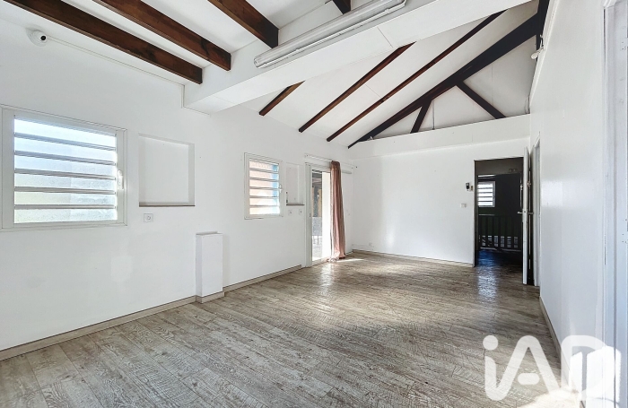 Vente Local commercial 250m&sup2; Saint Denis