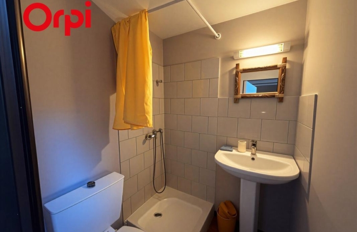 Vente Maison 217m&sup2; 5 pièces Saint Gilles Les Hauts