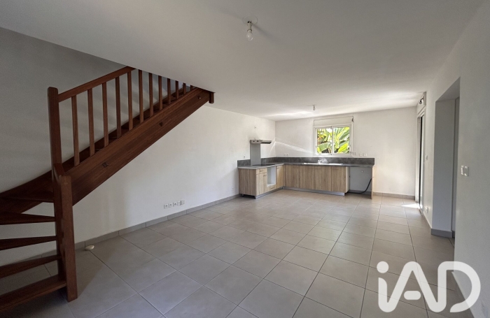 Location Maison 75m&sup2; 4 pièces Saint Joseph
