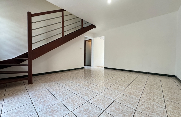 Vente Maison 53.17m&sup2; 3 pi&egrave;ces Sainte Marie
