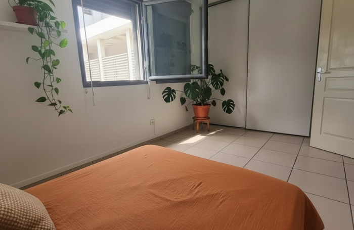 Vente Appartement 45m&sup2; 2 pièces Saint-Pierre
